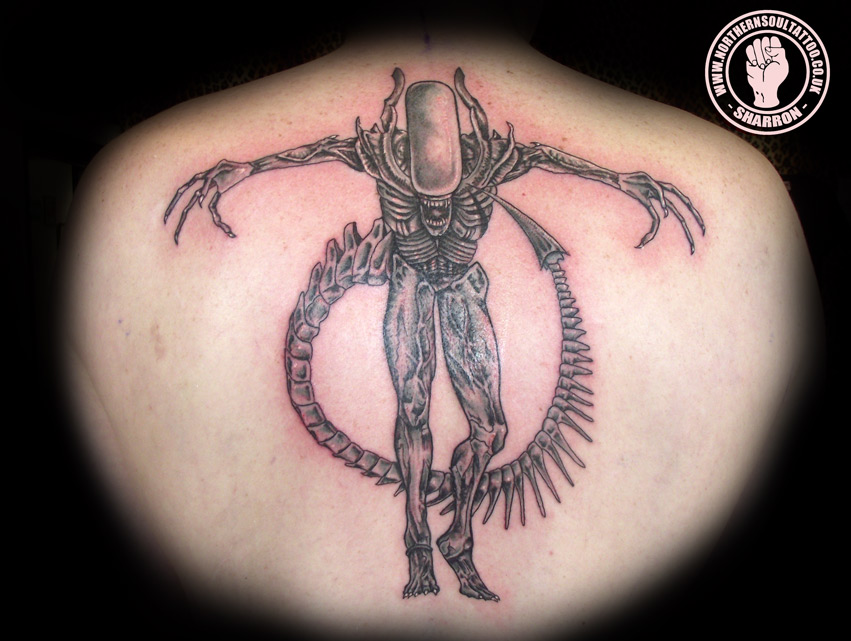 Alien tattoo xenomorph, Aliens movie tattoo, Alien tattoo